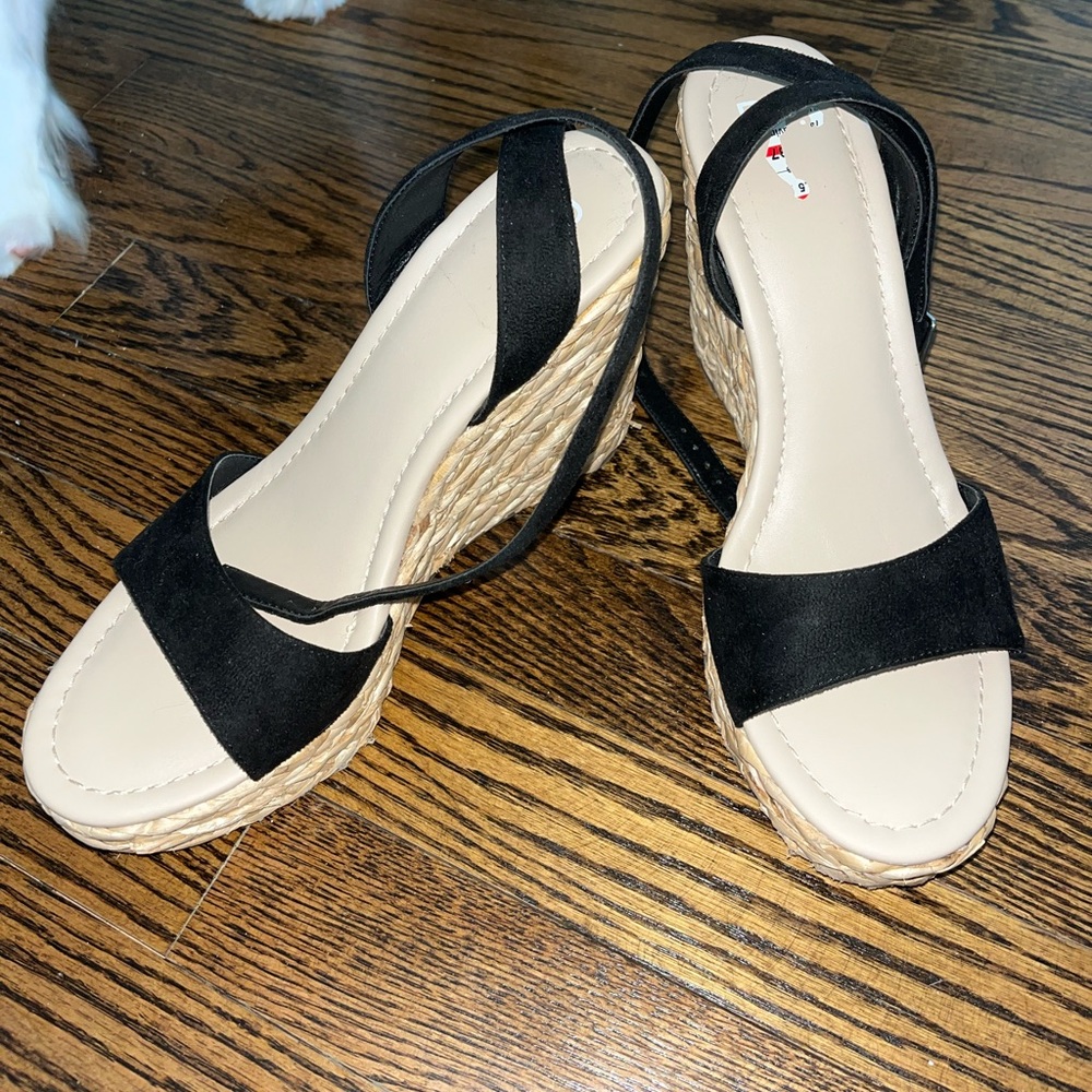 Black espadrilles heels